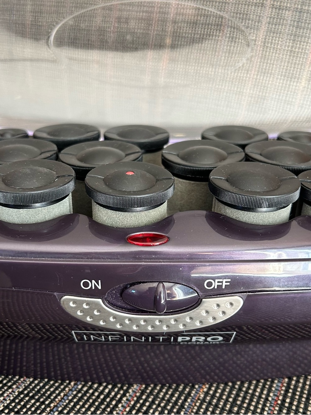 EUC InfinitiPRO by Conair heated hair styling hot rollers set